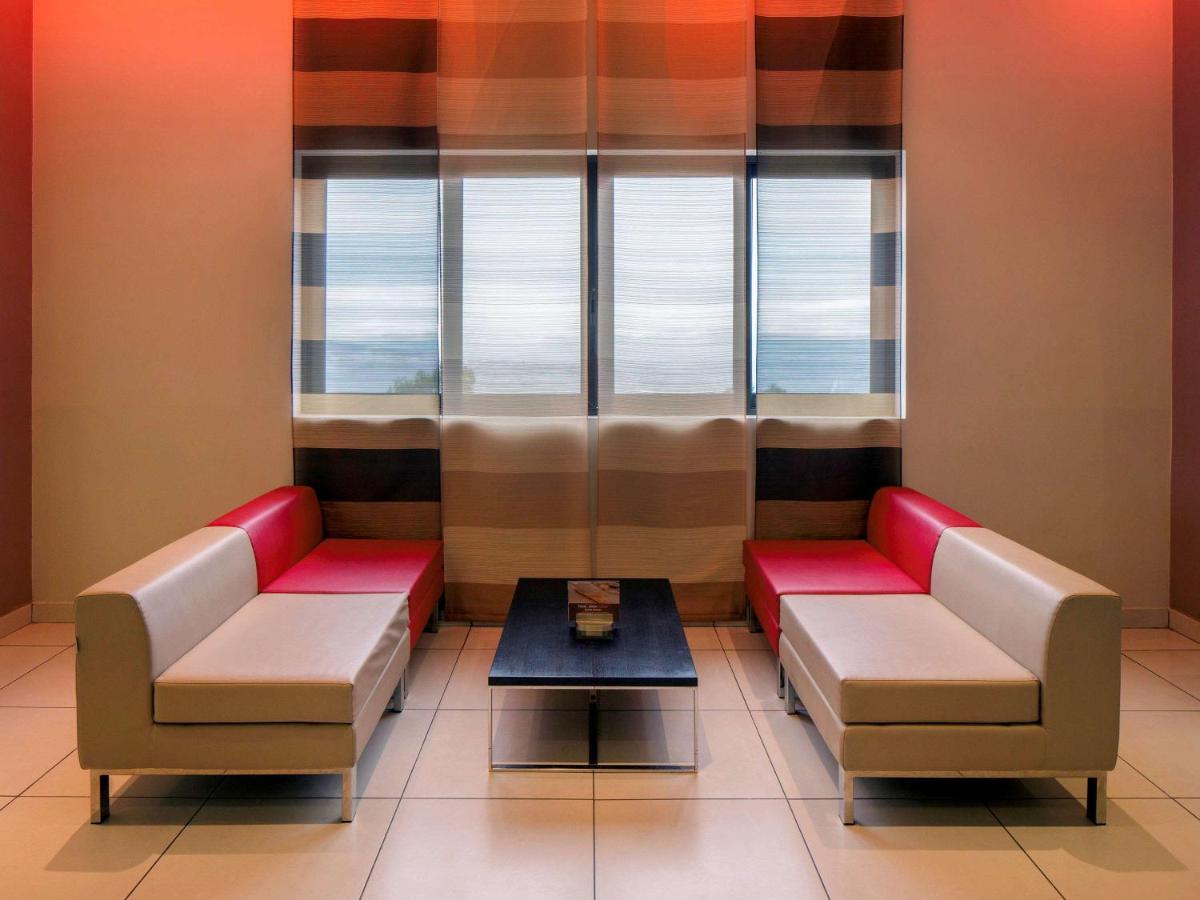 Ibis Constantine Hotel Exterior foto